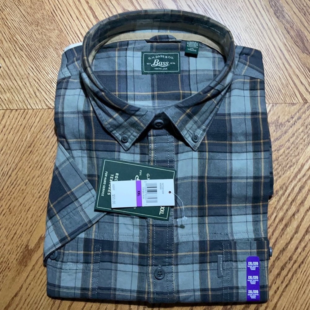 Man’s Shirt short sleeves
